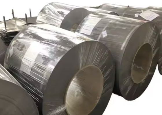 Harga yang bagus Baja Induksi Saturasi Baja Listrik Non-Orientasi dengan Permukaan Halus dan Metode Pemrosesan Canai Dingin on line