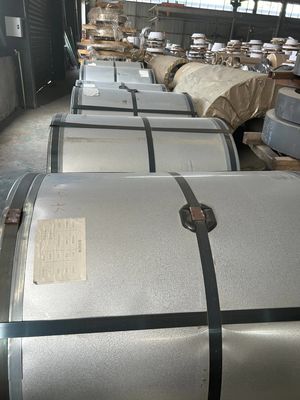 AISI B23G110 Baja berorientasi butir yang digulung dingin