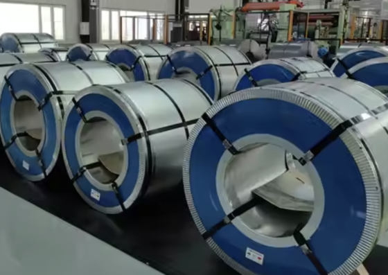 Harga yang bagus Baja listrik yang tidak berorientasi kekuatan tinggi dengan induksi kejenuhan tinggi dan permukaan halus on line